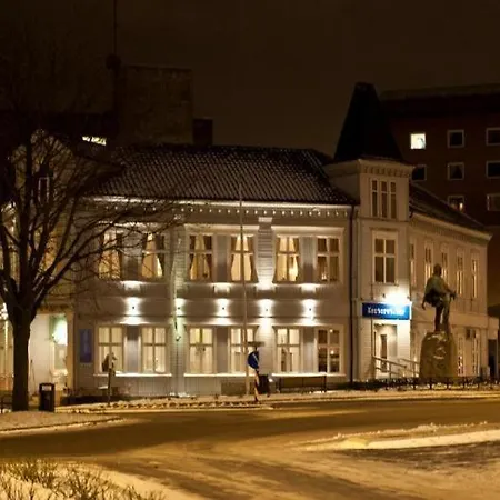 Olav Digre 1016 Hotell Sarpsborg